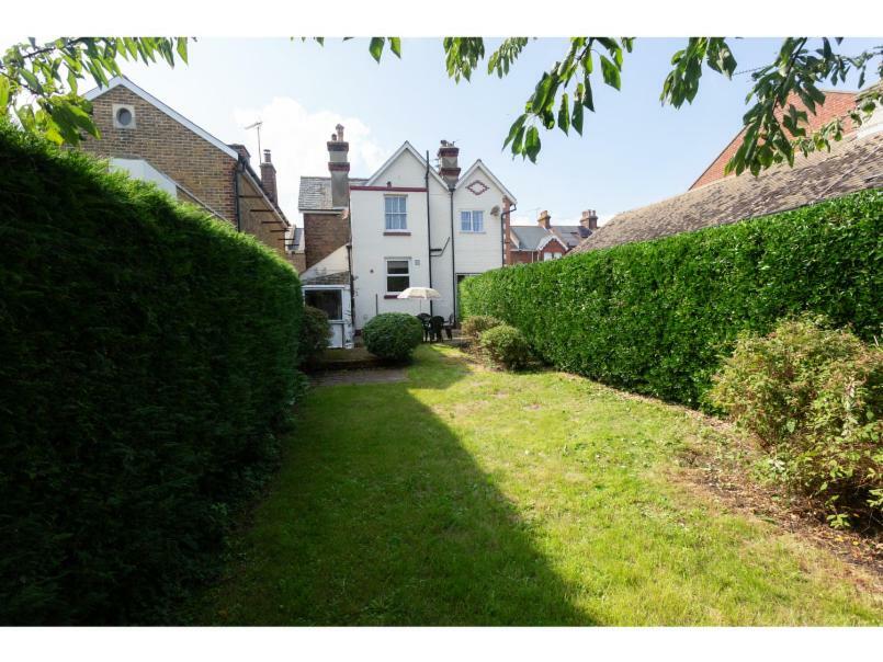 Sandown Villa Holiday Home Deal Luaran gambar