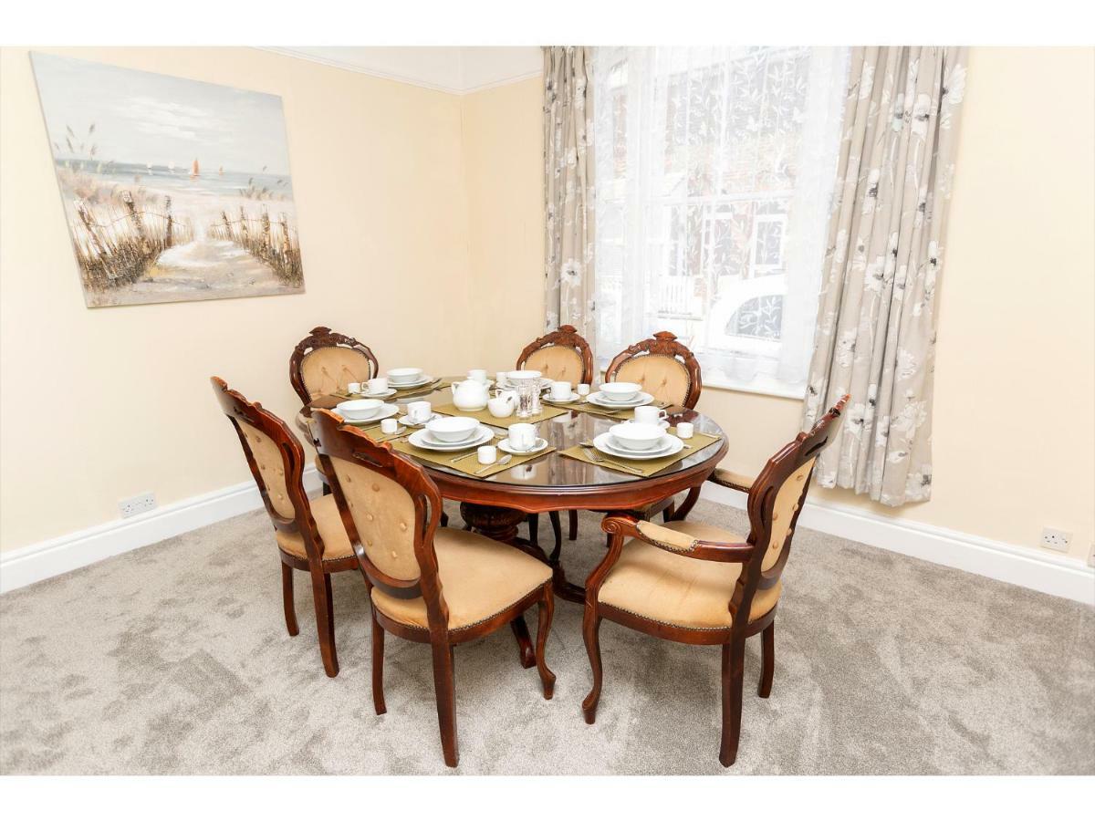 Sandown Villa Holiday Home Deal Luaran gambar